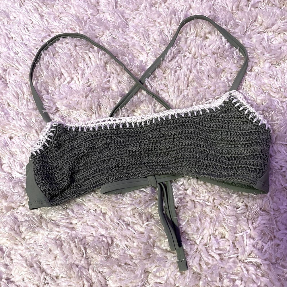 forest green crochet bikini top, tie back, women’s medium